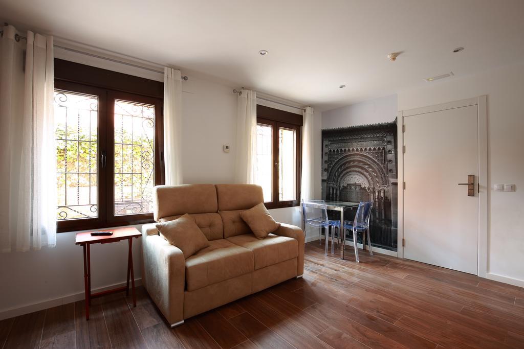 Fuente Toran Apartamentos Teruel Exterior photo